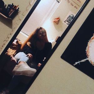 Meet your Posher, Angelina